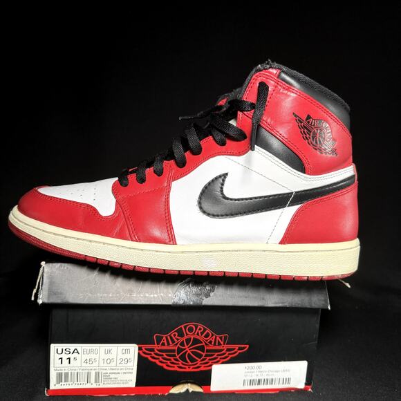 Size 11.5 - Nike Air Jordan 1 Retro High Chicago 2013 Men's Shoes - Picture 9 of 9